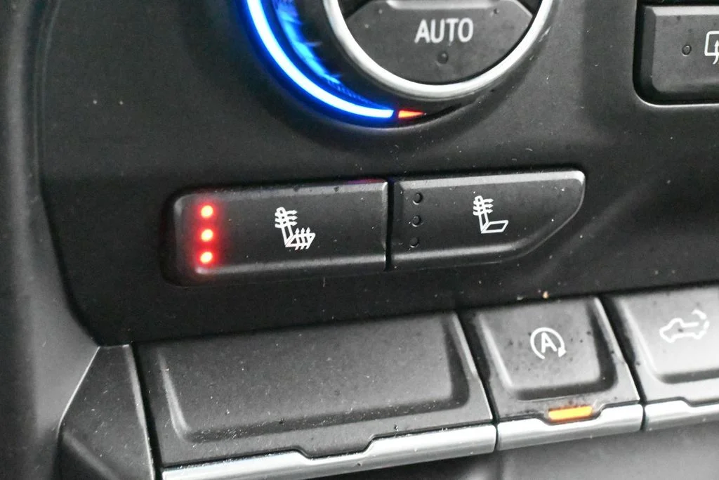 Used 2019 Black Chevrolet LT image 19