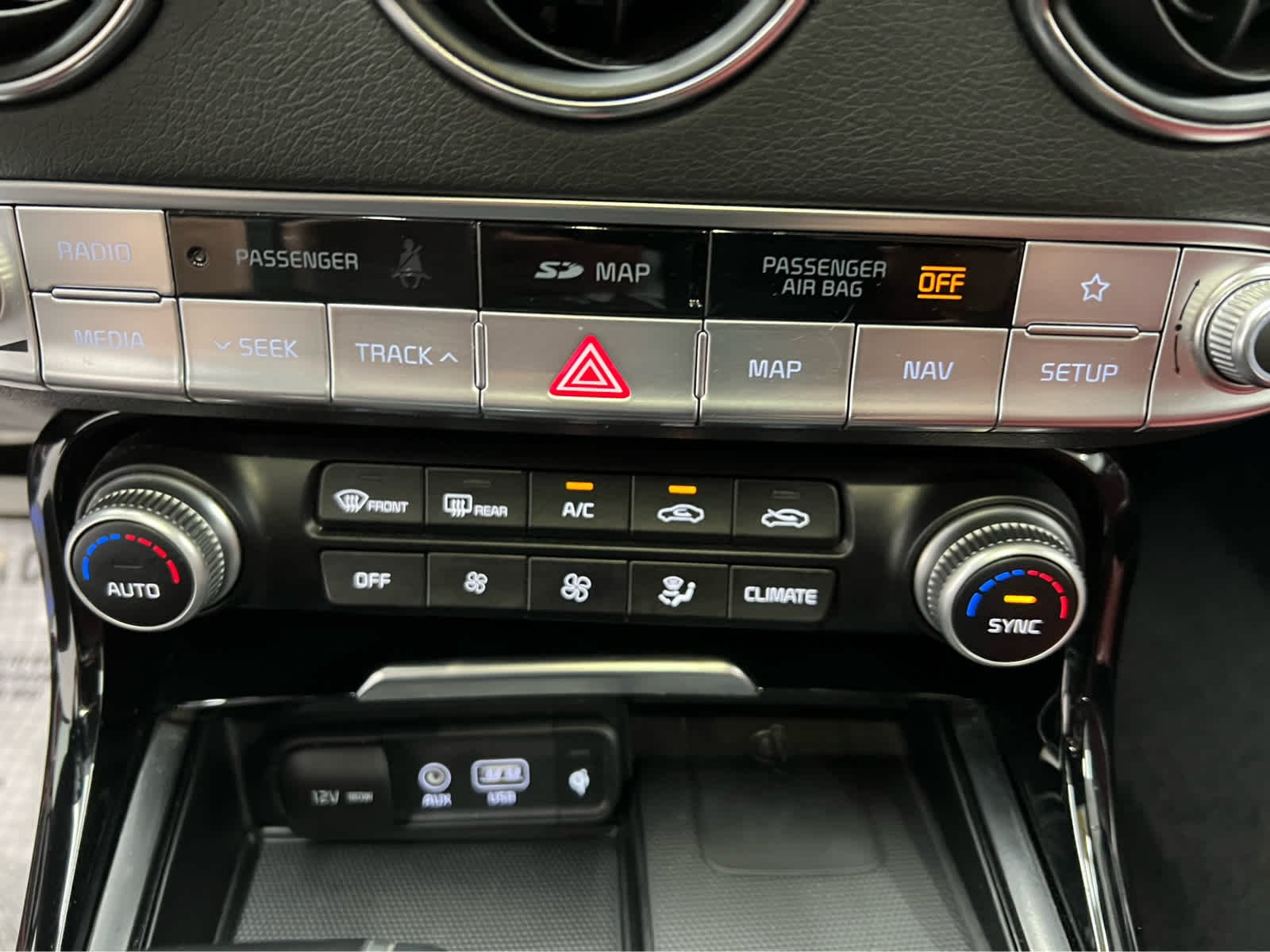 Used 2021 Aurora Black Kia GT-Line image 26