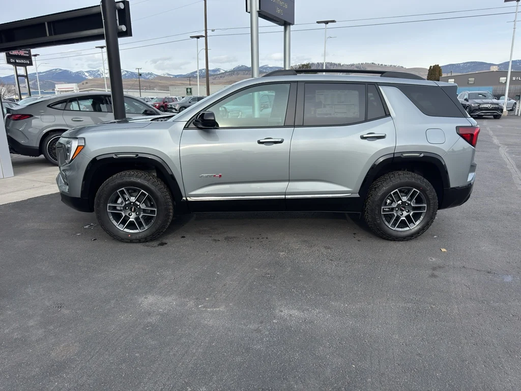 2026 GMC Terrain AT4 AWD's photo