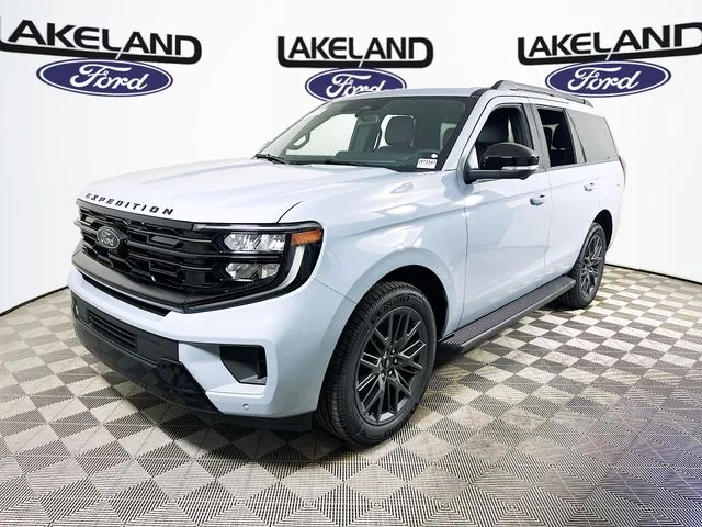New 2026 Ford Expedition Platinum