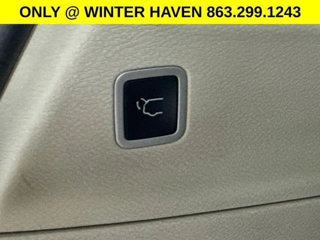 Used 2024 Red Chrysler Touring L image 25
