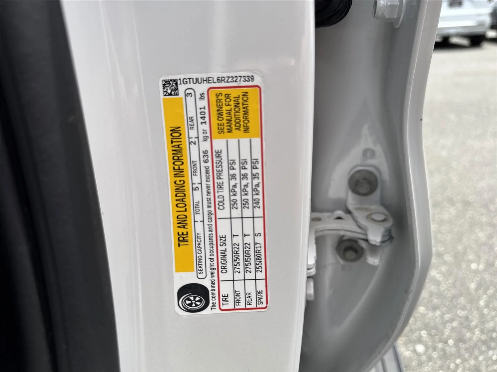 Used 2024 White Frost Tricoat GMC Denali Ultimate image 40