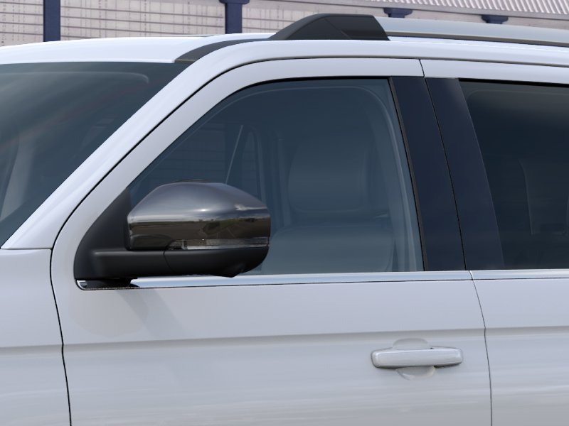 New 2027 Star White Metallic Tri-Coat Ford Platinum image 20