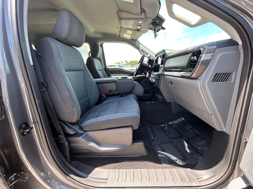 Certified Used 2025 Gray Metallic Ford XLT image 23