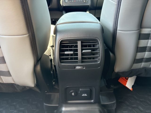 New 2026 Carbonized Gray Metallic Ford Badlands® image 29