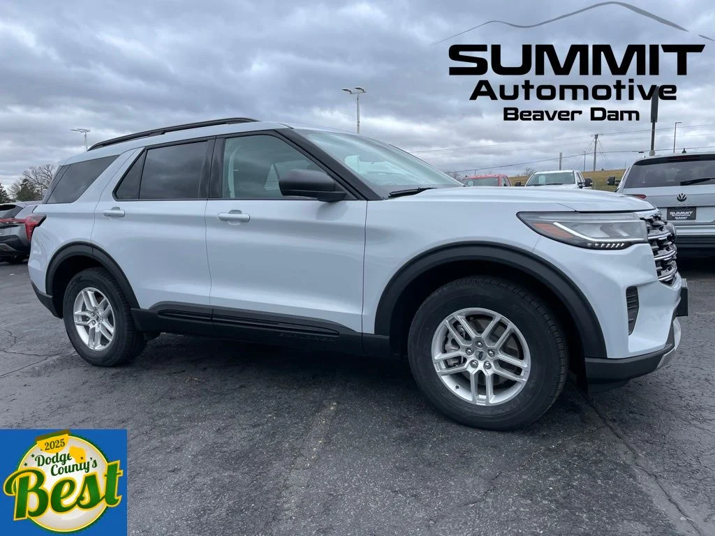 2026 Ford Explorer Active 4WD's photo