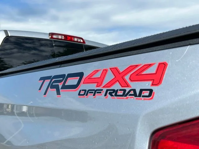 Used 2017 Silver Toyota SR5 image 14