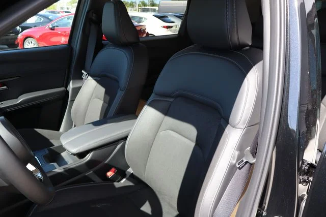 New 2026 Jet Black Mica Mazda 2.5 S Preferred AWD image 10