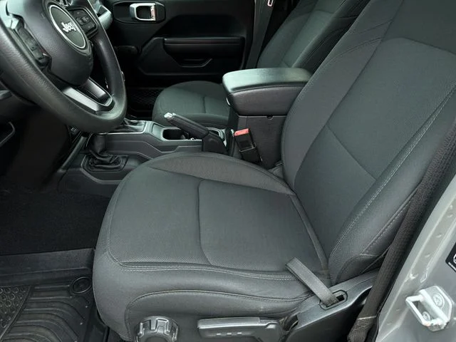 Used 2020 Gray Jeep Sport image 23