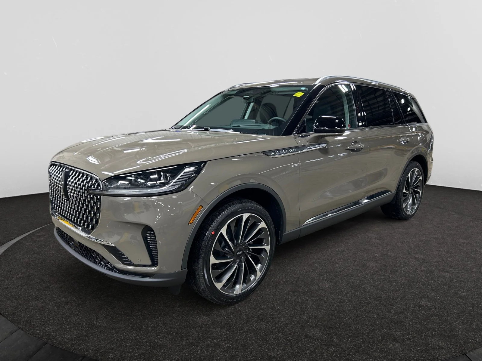 New 2026 Harbour Grey Clearcoat Lincoln Reserve image 1