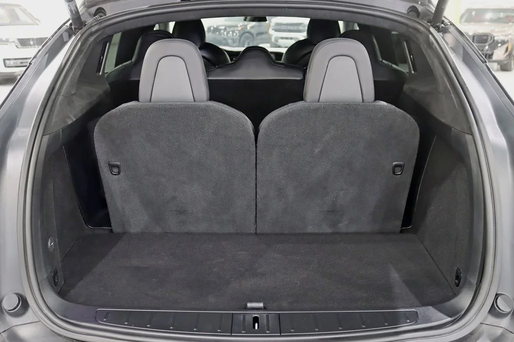 Used 2020 Black Tesla Long Range image 36