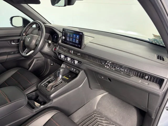 Used 2025 Silver Honda Sport-L image 40