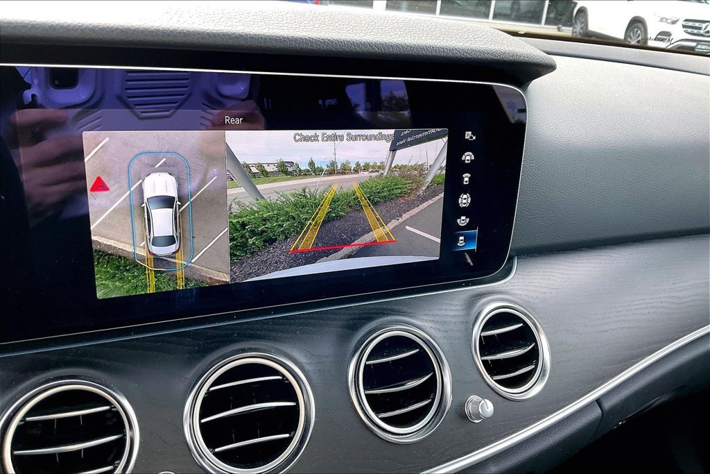 2023 Mercedes-Benz E-Class E350 - Photo 5