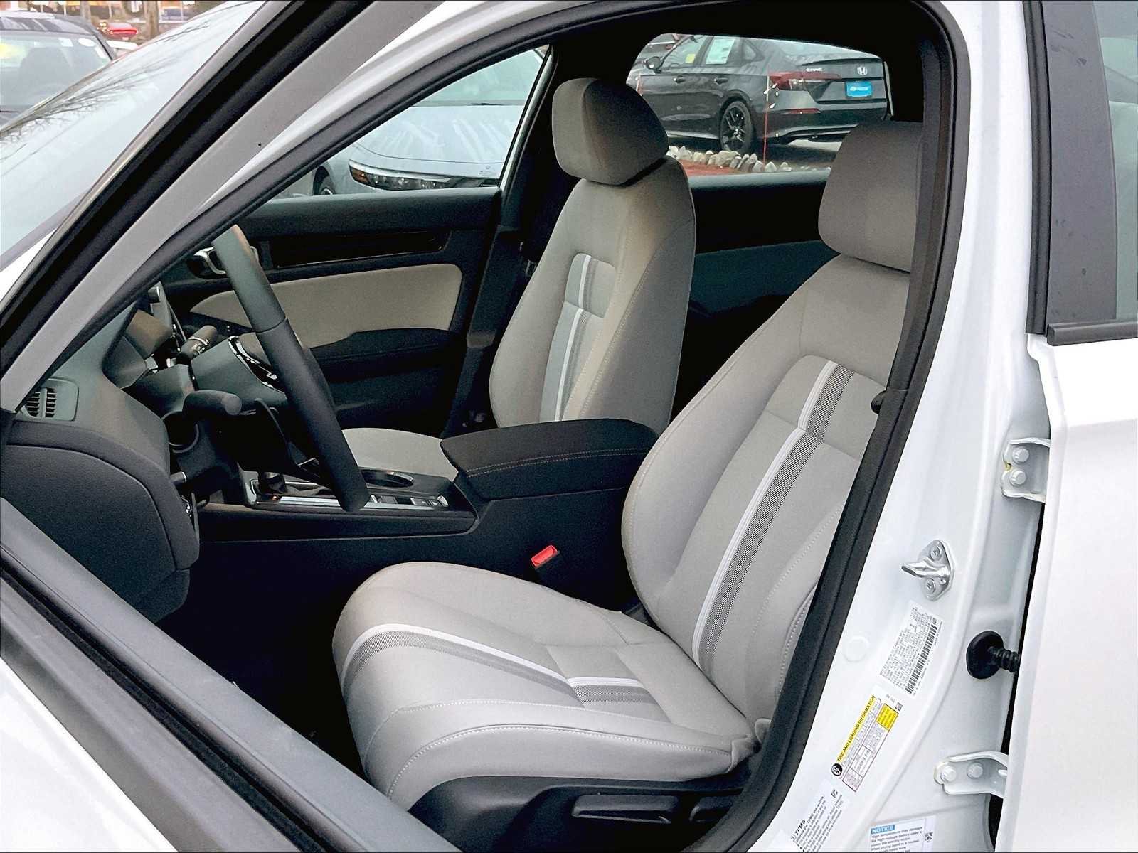 2025 Honda Civic Sport - Photo 11