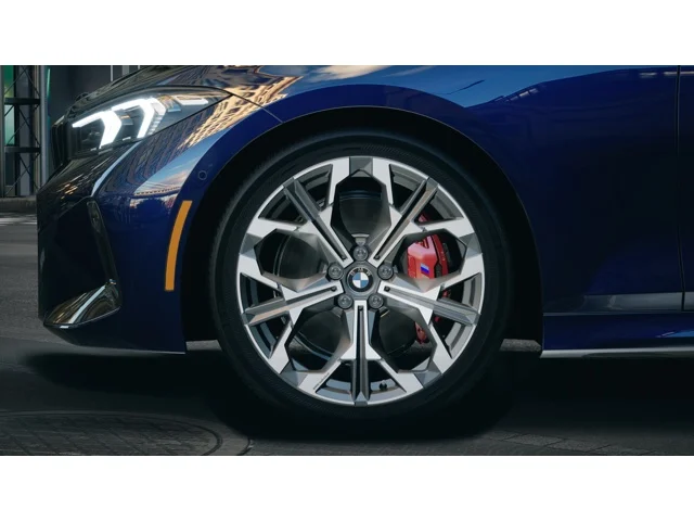 New 2026 Tanzanite Blue II Metallic BMW 330i image 7