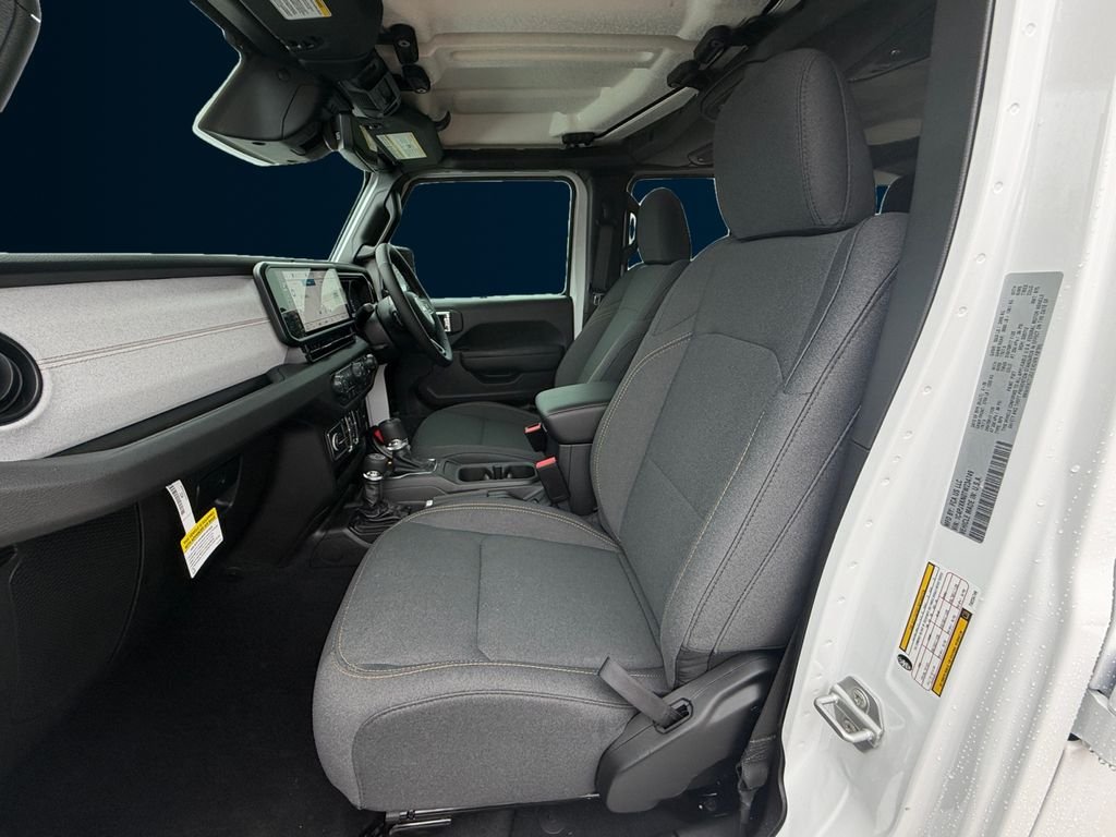 New 2026 Bright White Clearcoat Jeep Sport RHD image 10