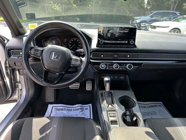 Certified Used 2025 Solar Silver Metallic Honda Sport image 22