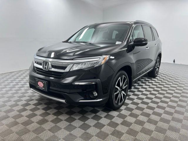 Used 2020 Black Honda Touring image 2