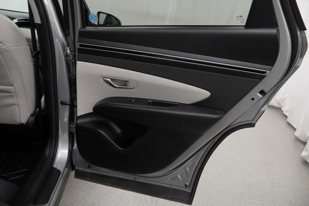 Used 2024 Silver Hyundai SEL image 46
