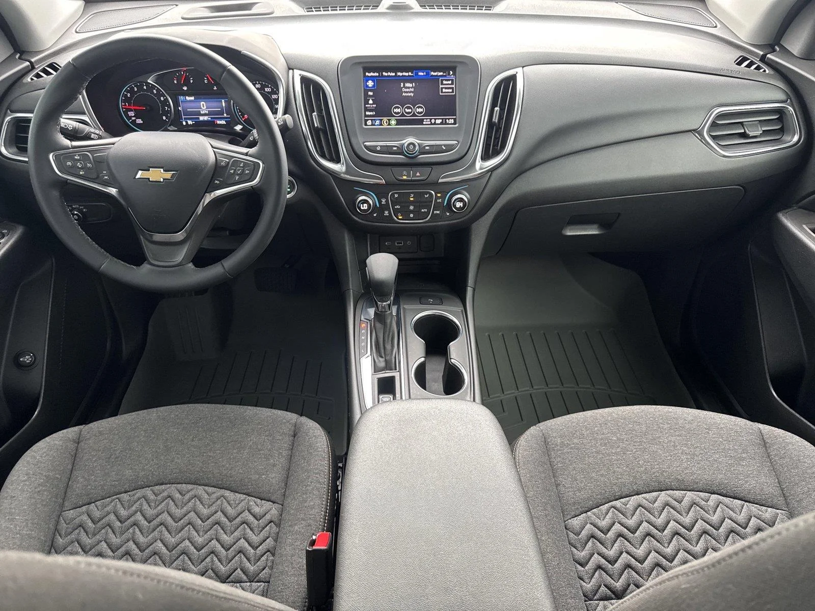 Used 2023 SUMMIT WHITE Chevrolet LT image 13