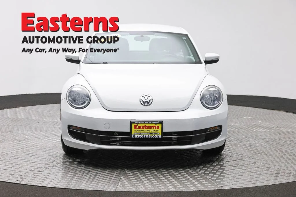 Used 2015 White Volkswagen 1.8T image 2