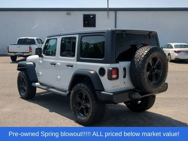 Used 2018 White Jeep Unlimited Sport S image 11