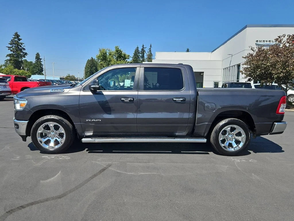 Used 2019 Granite Crystal Metallic Clearcoat Ram Big Horn/Lone Star image 3