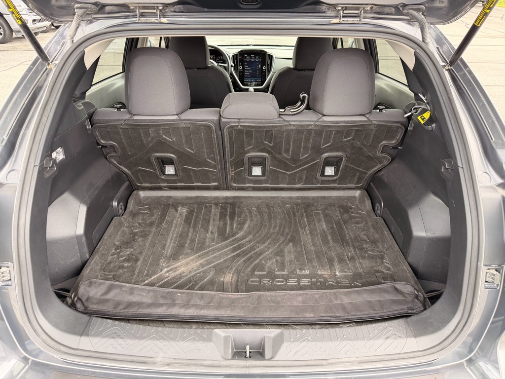 Used 2025 Magnetite Gray Metallic/Crystal Black Silica Subaru Premium image 15
