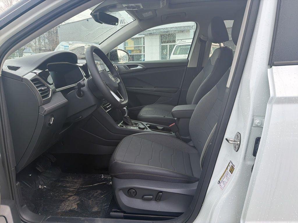 New 2026 White Volkswagen 1.5T SE Black image 5