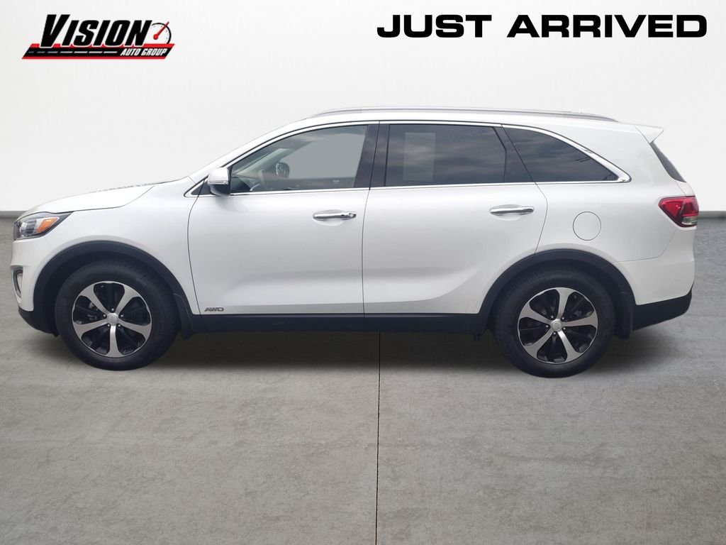 Used 2016 Kia Sorento EX with VIN 5XYPHDA18GG022693 for sale in Rochester, NY
