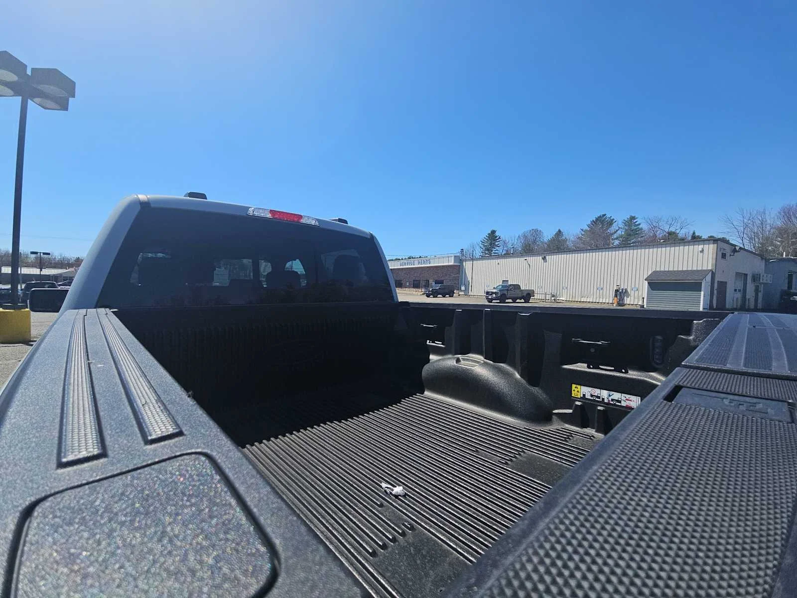 Used 2023 Avalanche Gray Ford XLT image 15