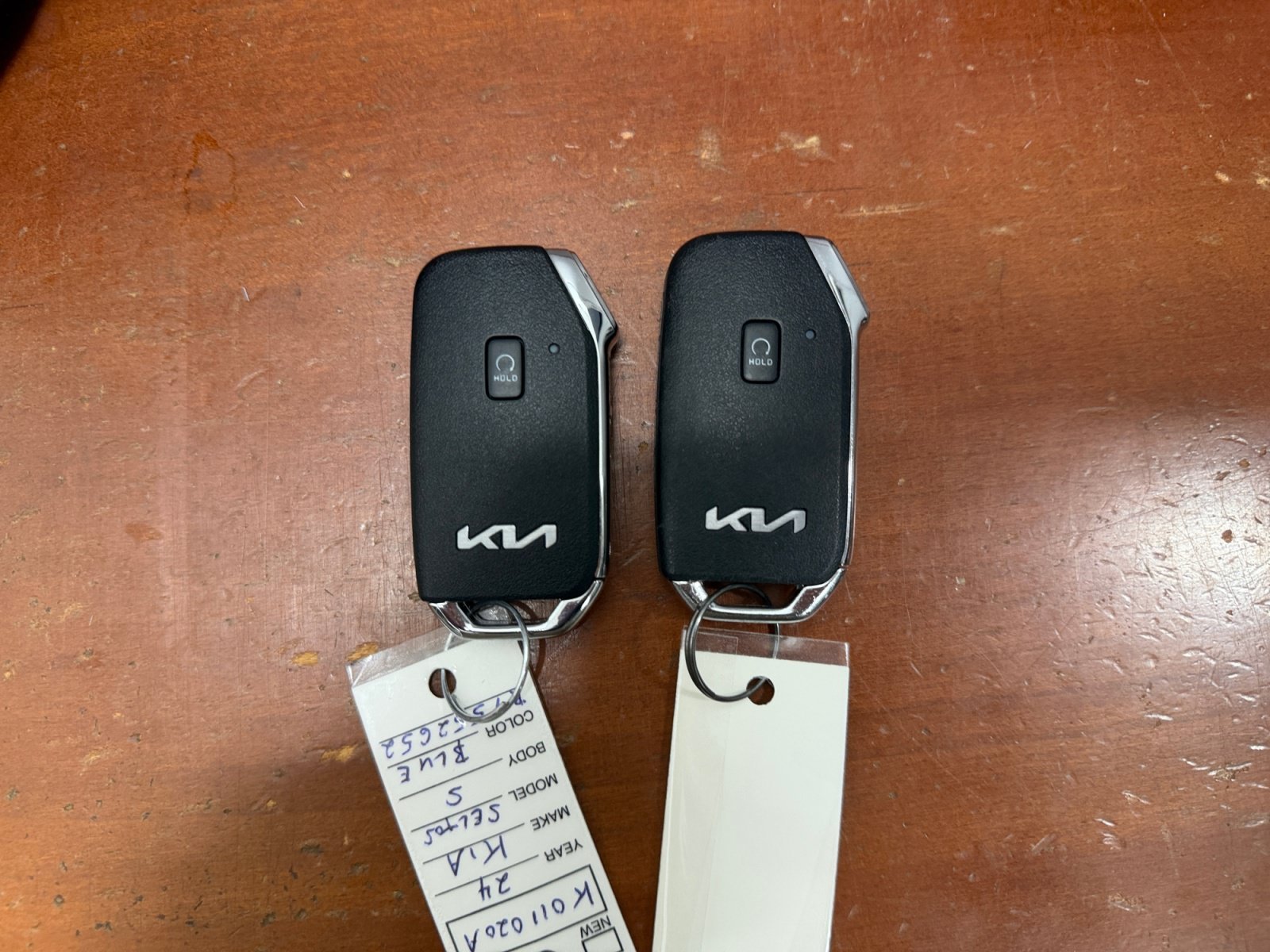 Certified Used 2024 Pluton Blue/Black Roof Kia S image 42