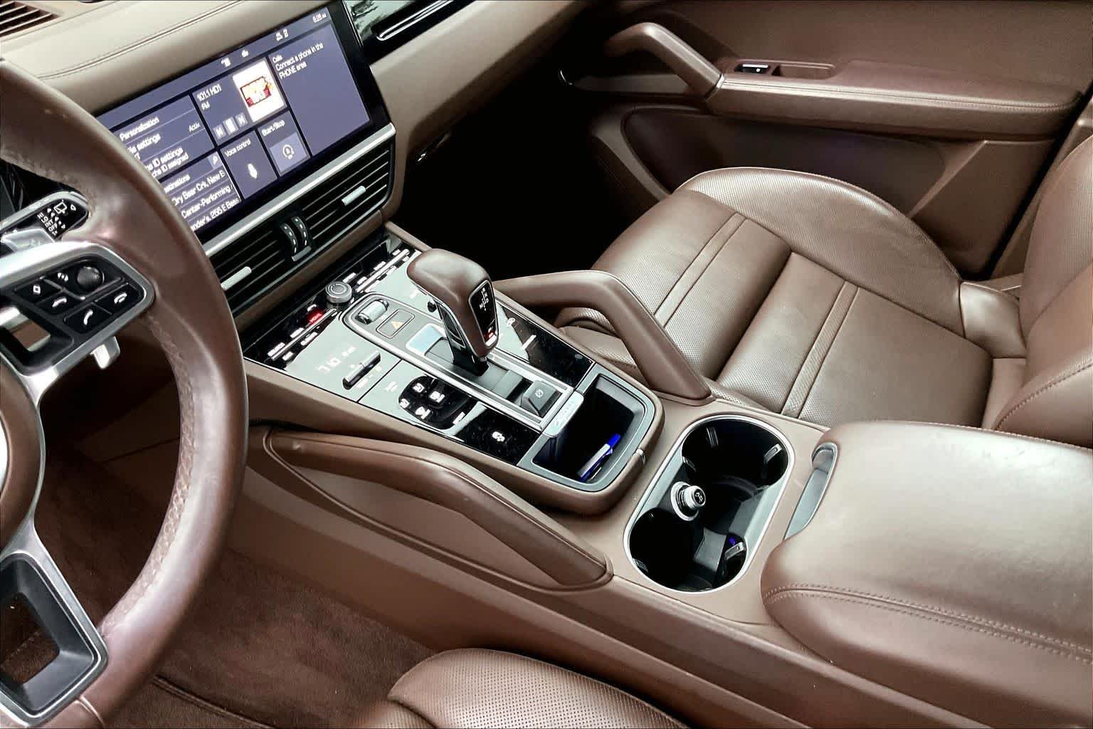 Used 2020 WHITE Porsche  image 16
