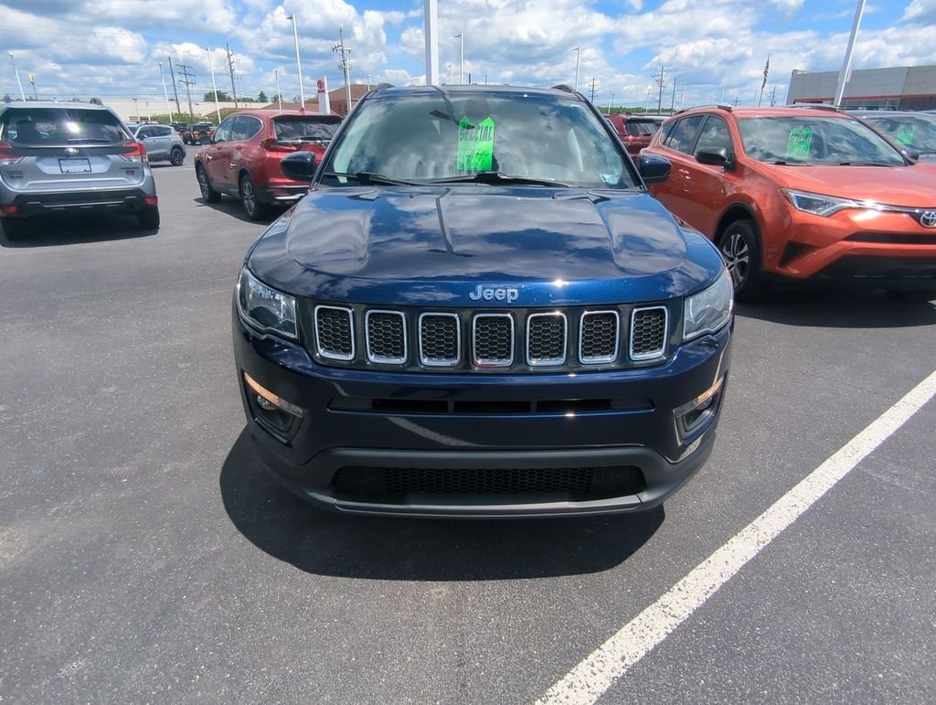 Used 2021 Blue Jeep Latitude image 3
