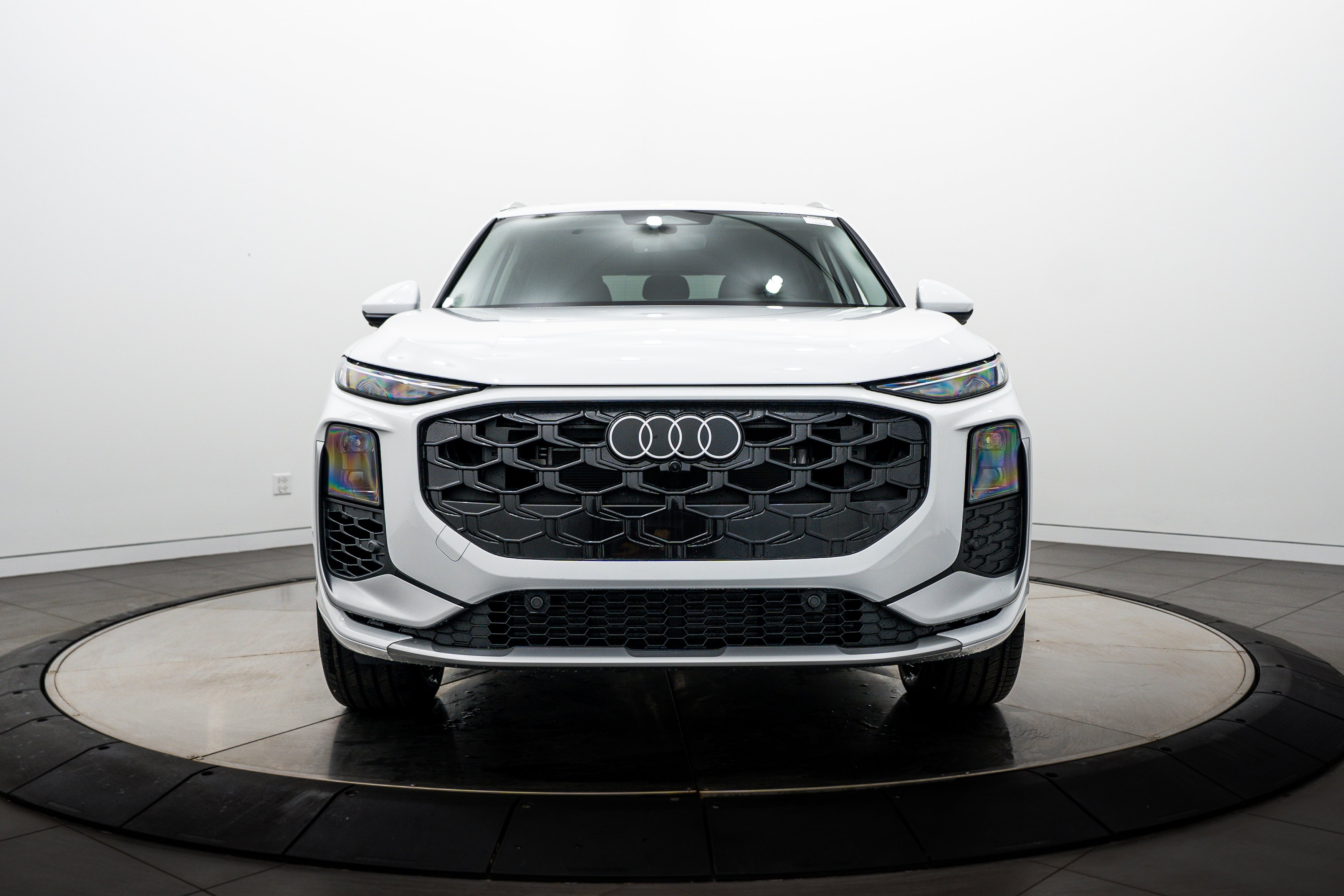 New 2026 White Audi S line image 22