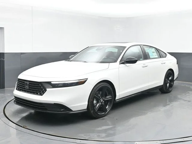 New 2026 Platinum White Pearl Honda Sport-L image 5