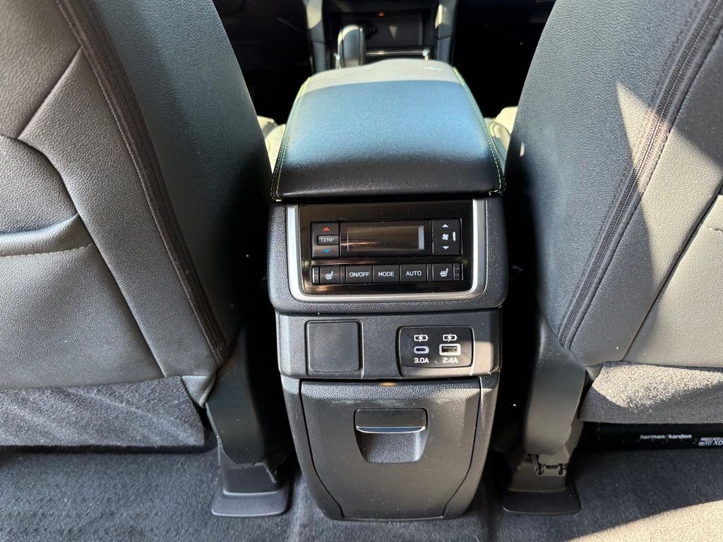 Used 2023 White Subaru Onyx Edition image 29