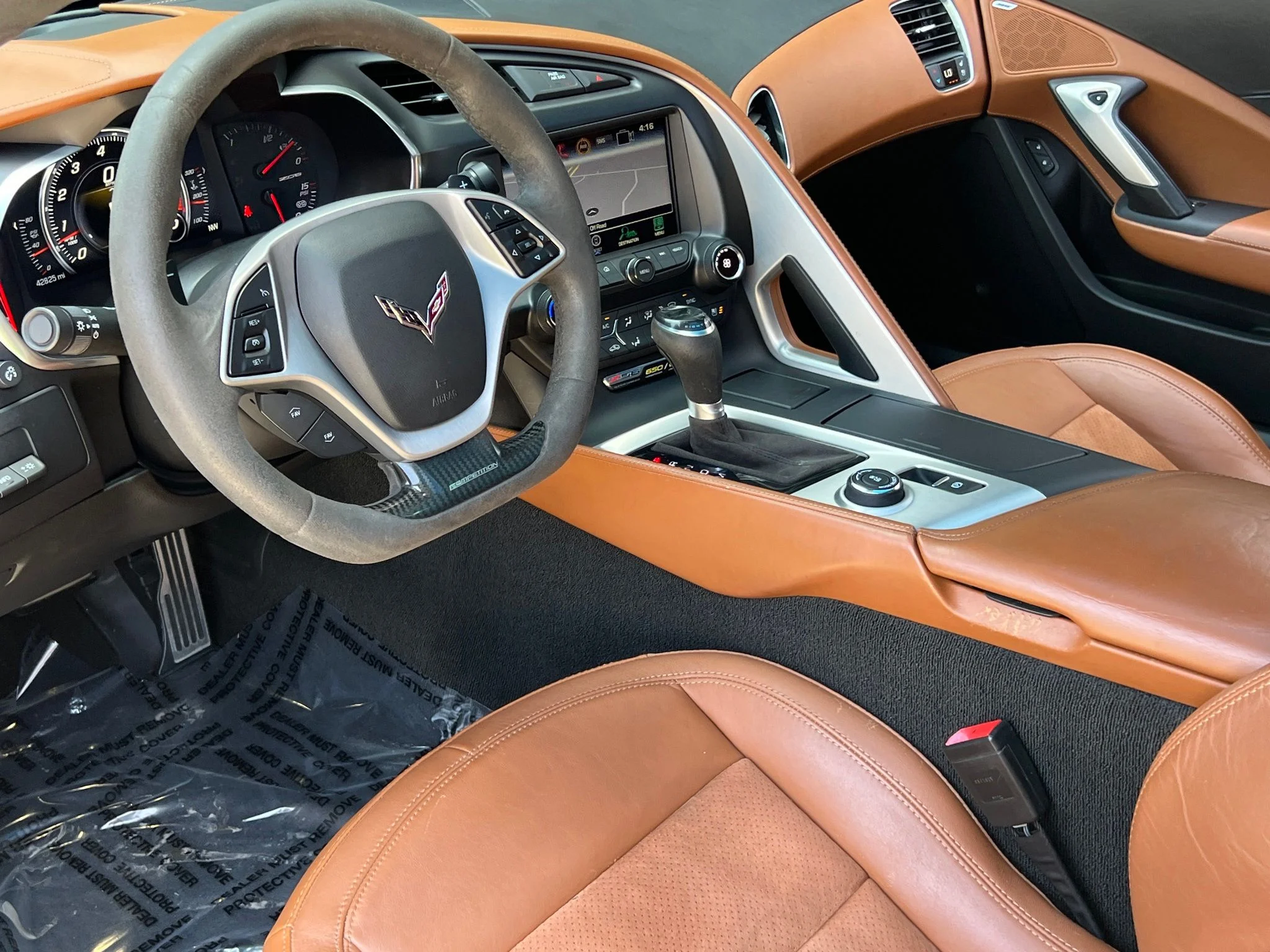 Used 2016 White Chevrolet Z06 image 2