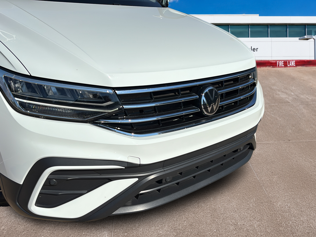 Certified Used 2024 White/off-white Volkswagen 2.0T S image 30