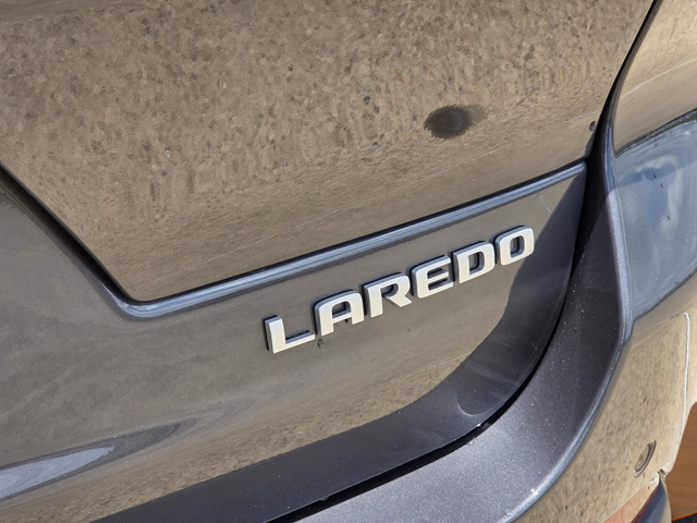New 2026 Baltic Gray Metallic Clearcoat Jeep Laredo X image 23