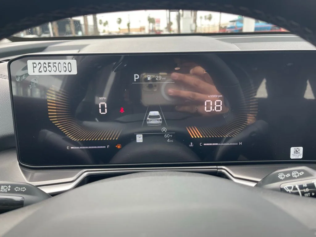 New 2026 White Kia S image 11