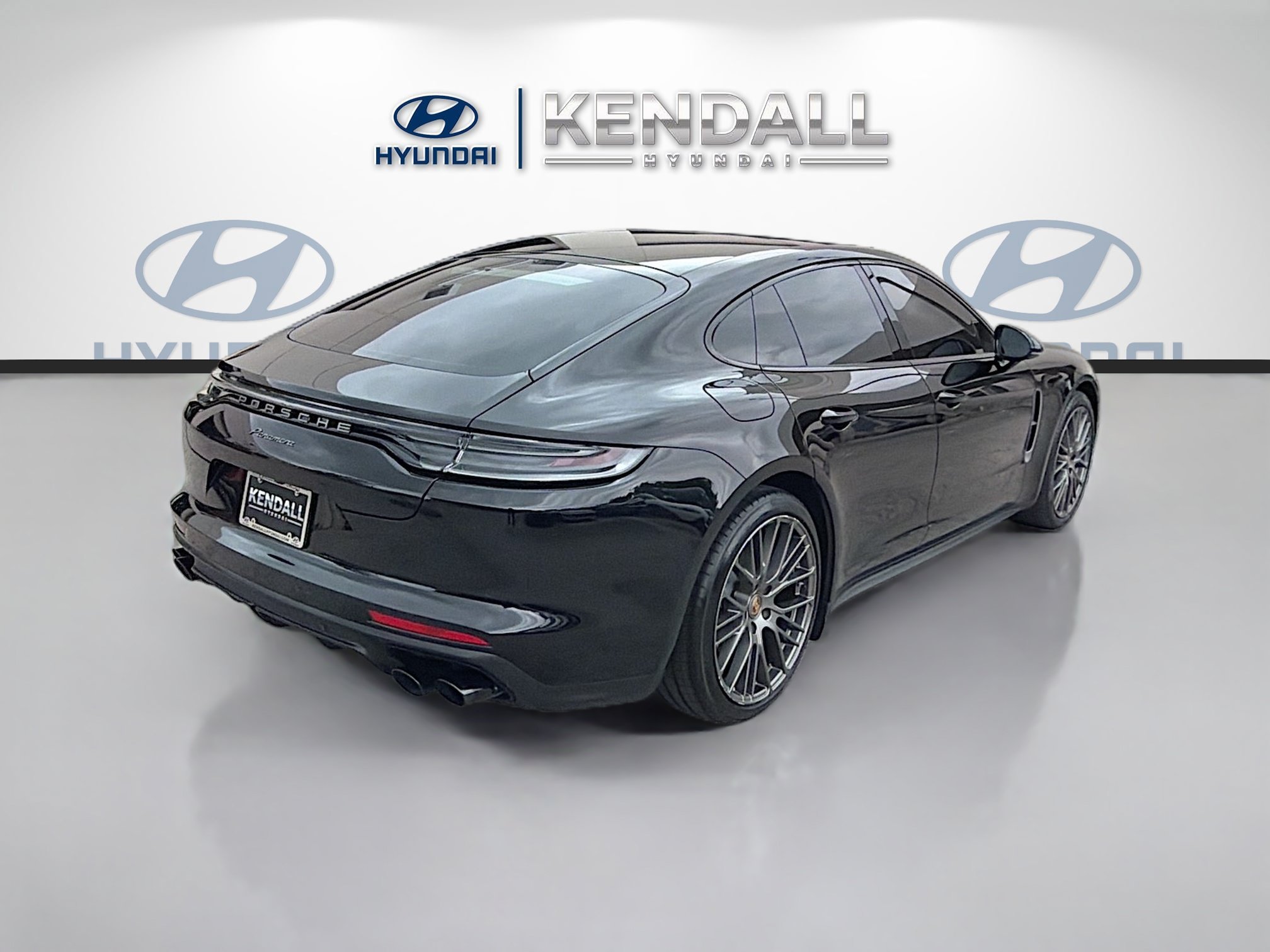 2023 Porsche Panamera Platinum Edition - Photo 6