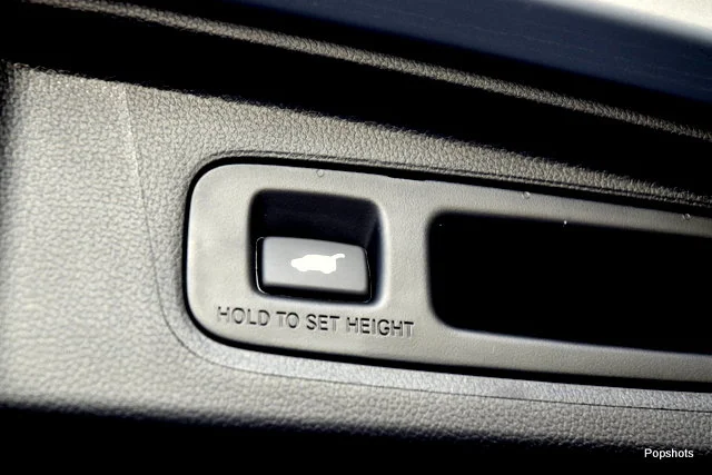New 2026 Platinum White Pearl Honda Touring Hybrid image 14