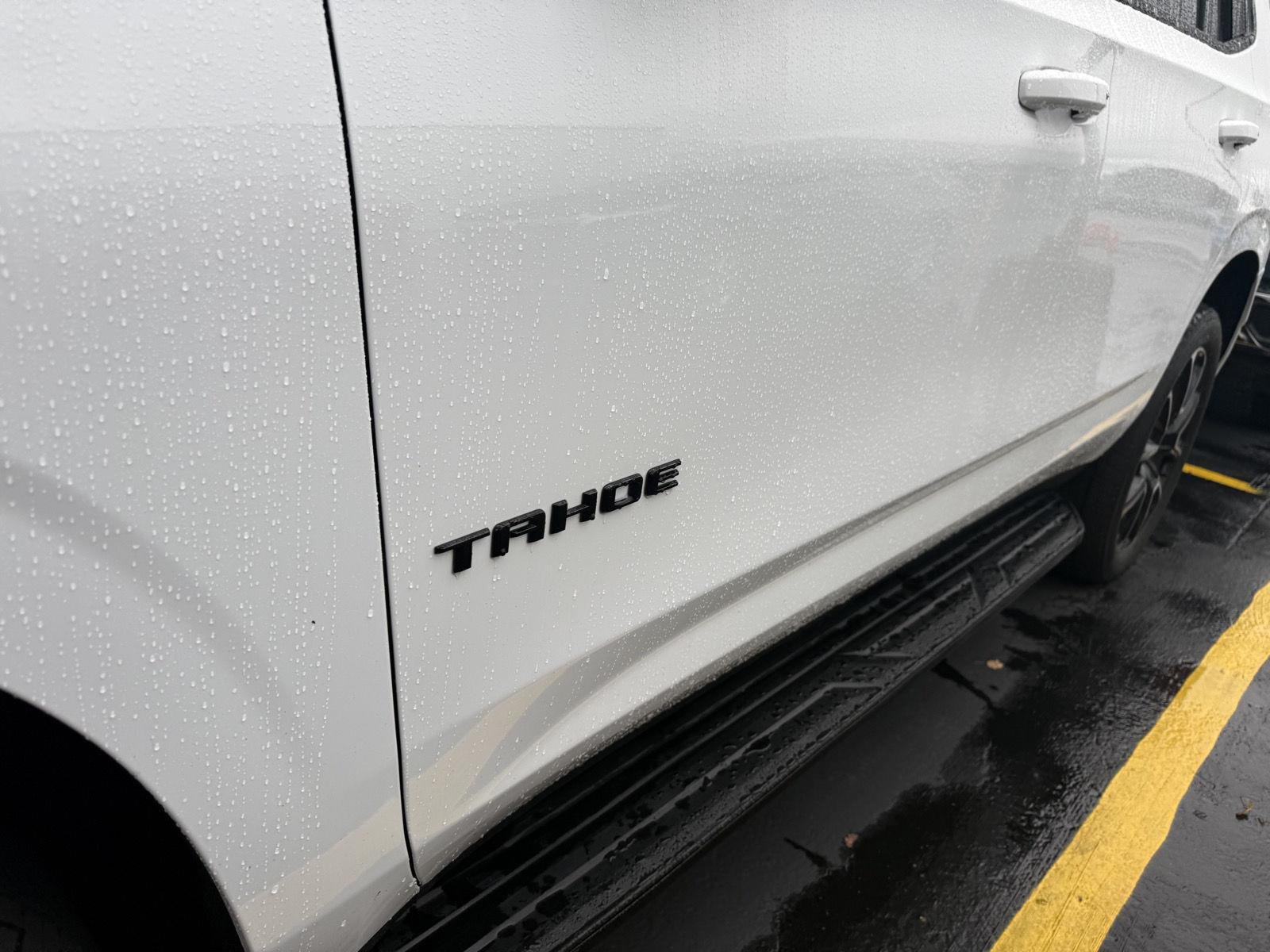 Used 2024 Summit White Chevrolet RST image 3
