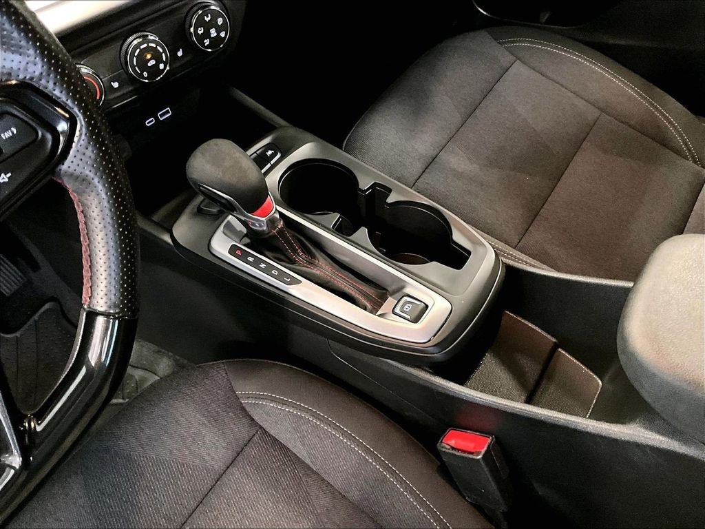 Used 2024 Red Chevrolet 1RS image 21