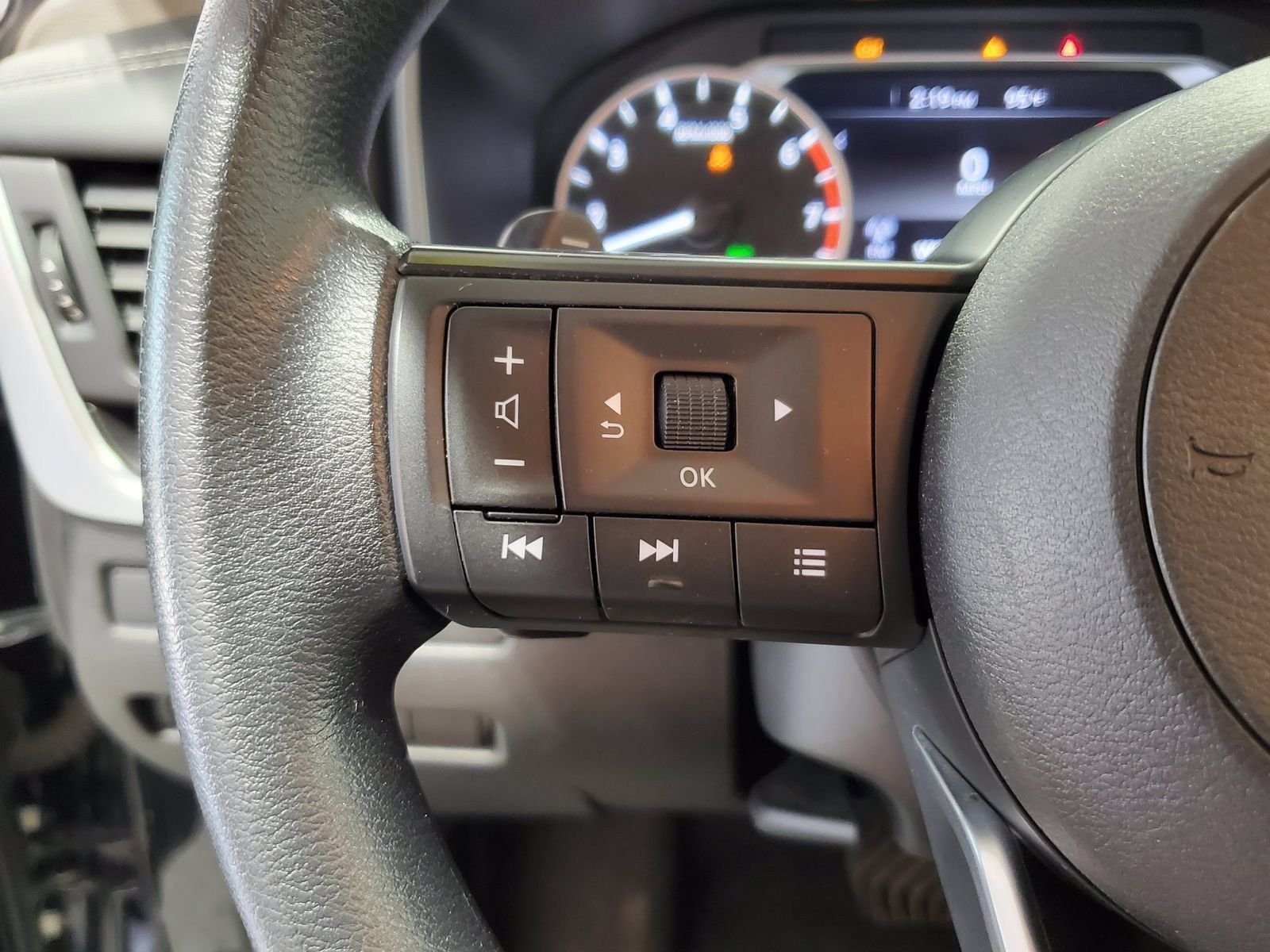 Used 2023 Black Nissan S image 14