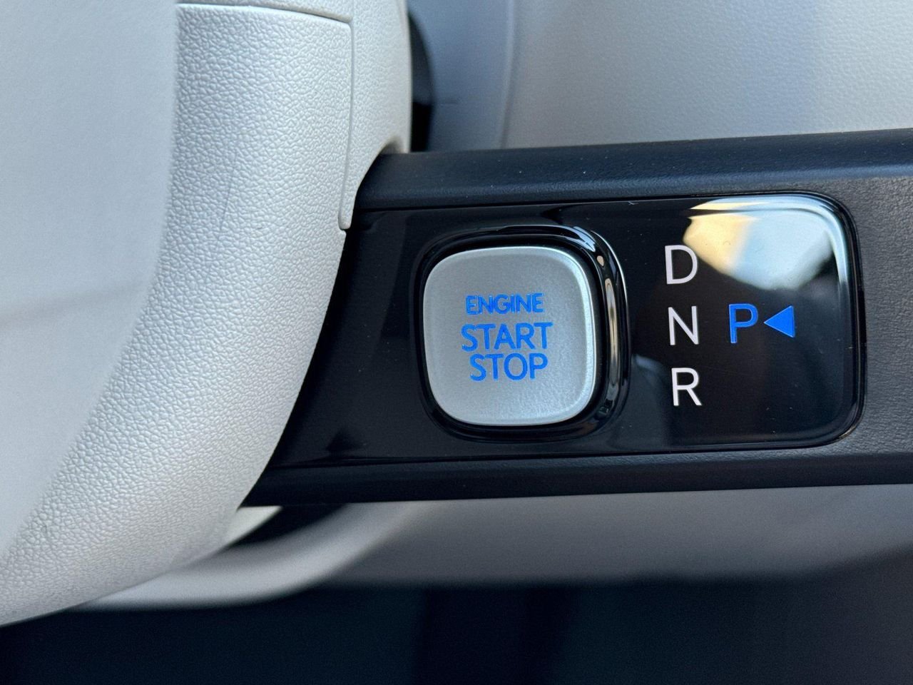 New 2026 Silver Hyundai Blue SEL Premium 7P image 23