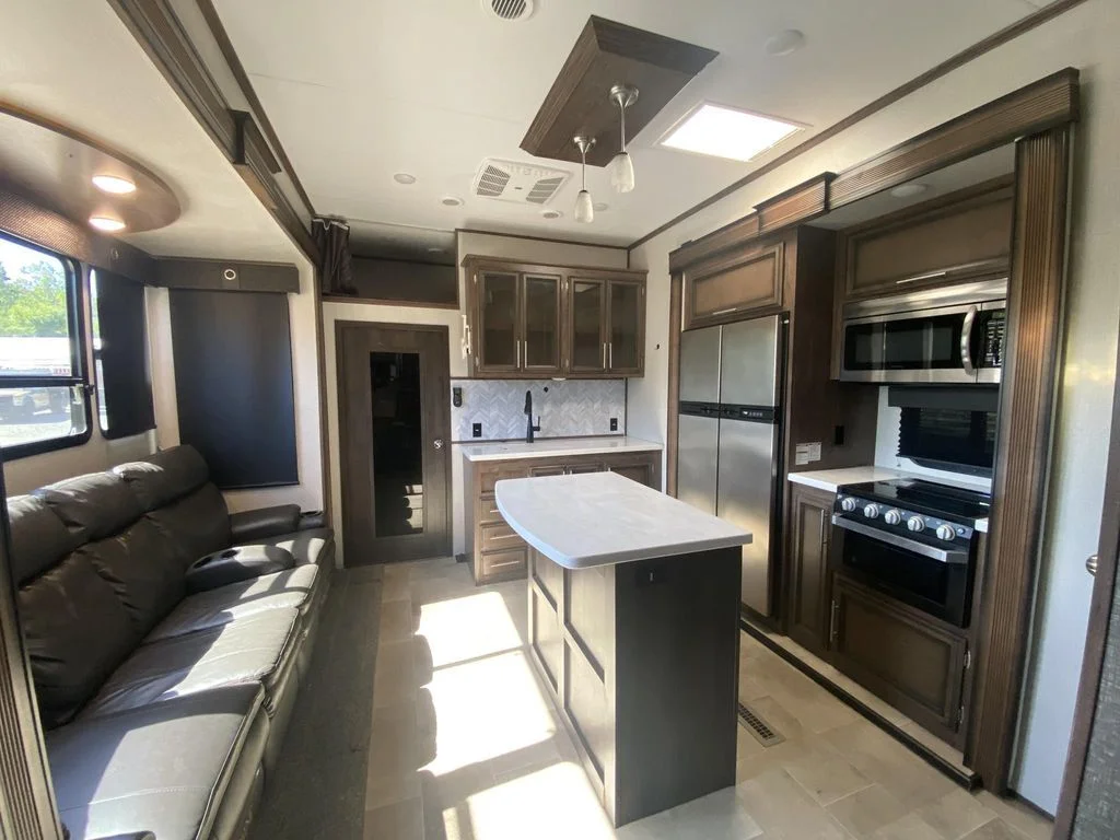 Used 2020 White KZ-RV  image 18