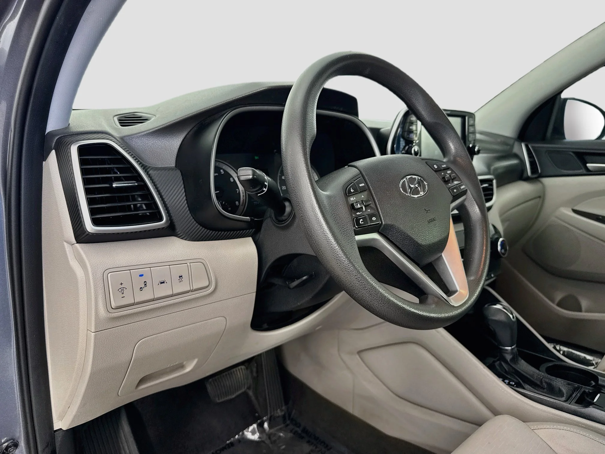 Used 2021 Gray Hyundai Value image 11