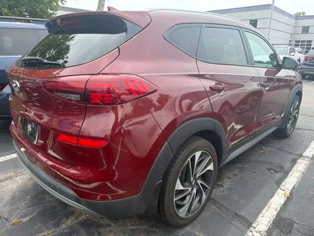 Used 2020 Red Hyundai Sport image 8